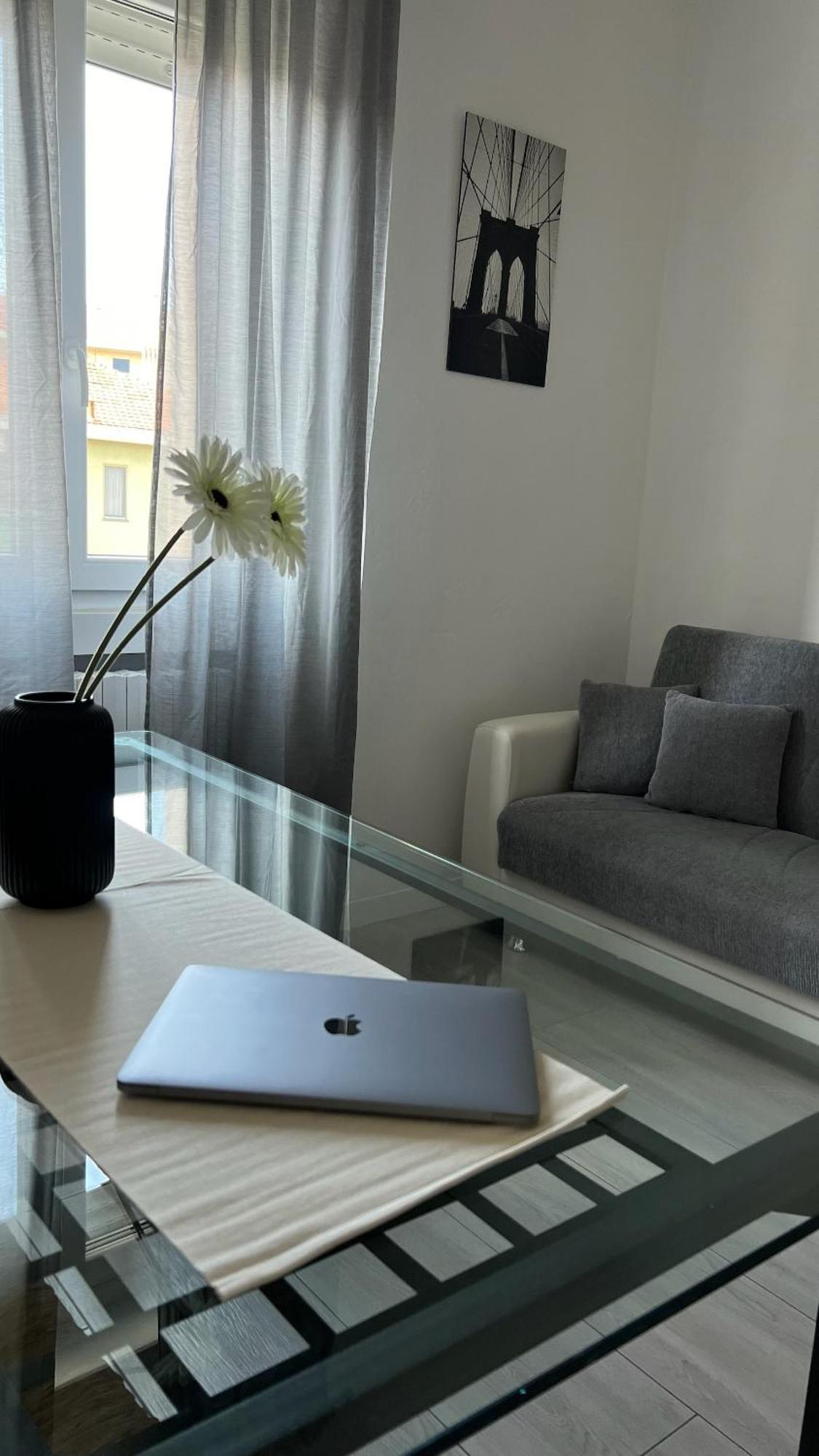 Rafael Milano - 10 Min From Linate Airport, Centrale Fs, Ospedale San Raffaele Leilighet Eksteriør bilde