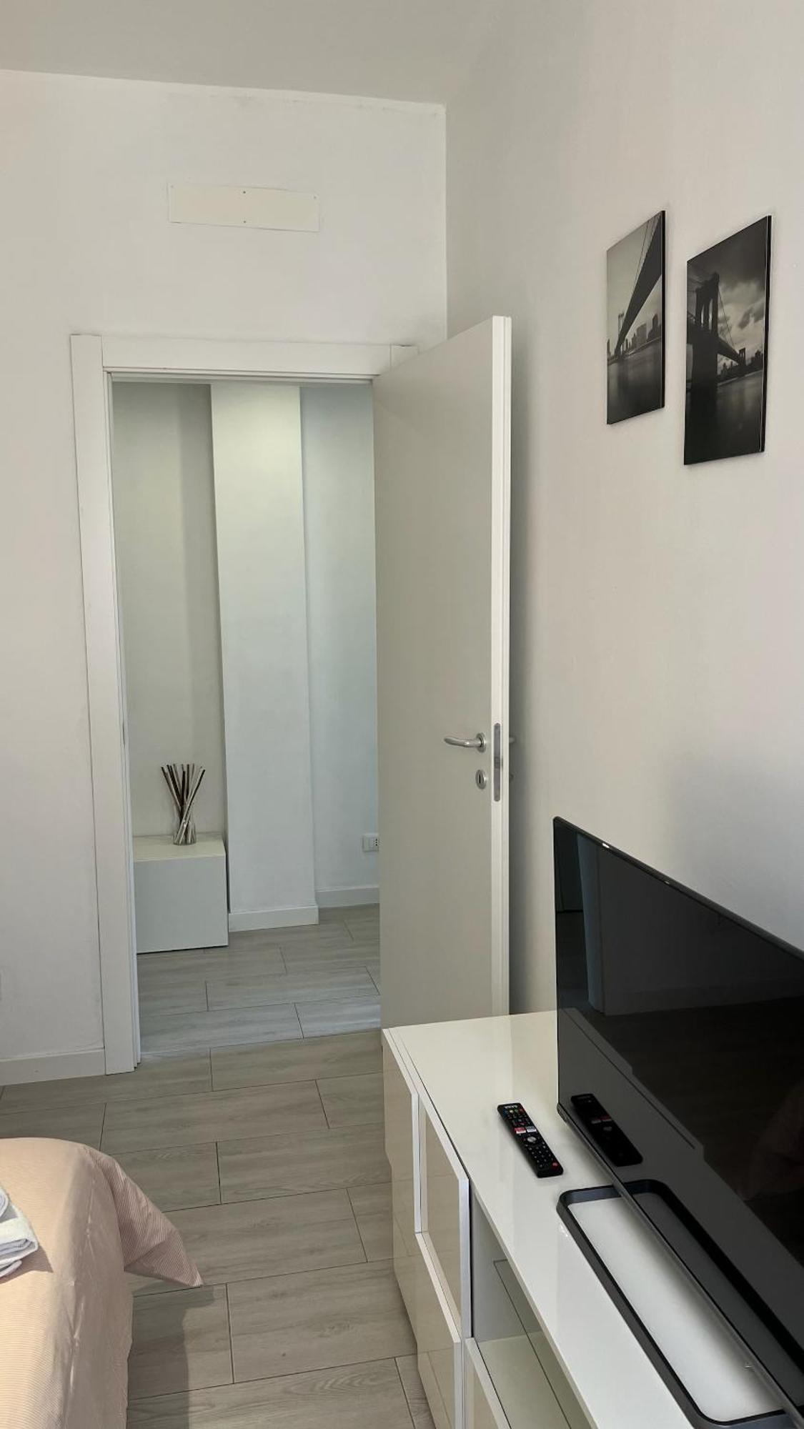 Rafael Milano - 10 Min From Linate Airport, Centrale Fs, Ospedale San Raffaele Leilighet Eksteriør bilde