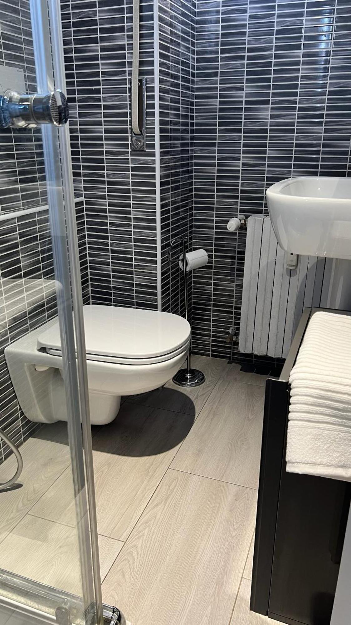 Rafael Milano - 10 Min From Linate Airport, Centrale Fs, Ospedale San Raffaele Leilighet Eksteriør bilde